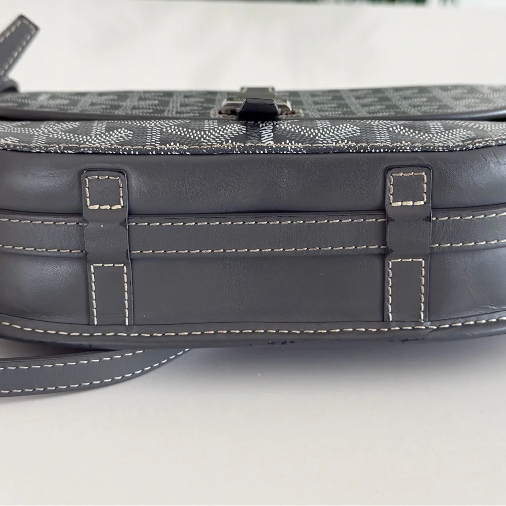 Goyard Belvedere PM Gray Crossbody - Picture 5 of 13